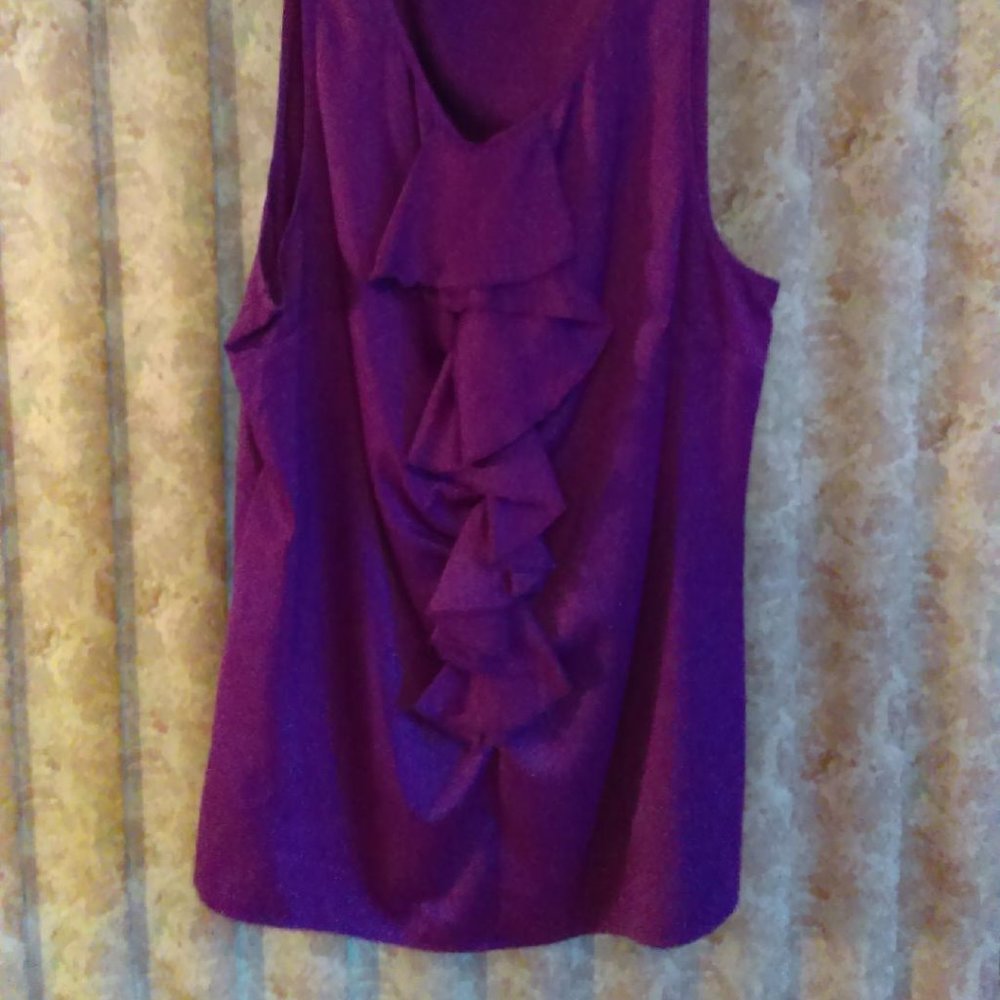 Purple ruffle front v-neck top The Limited - Picture 2 of 4